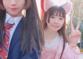 致所有热爱美图的人，nagisa魔物喵红裙私房合集等你来欣赏！.txt
