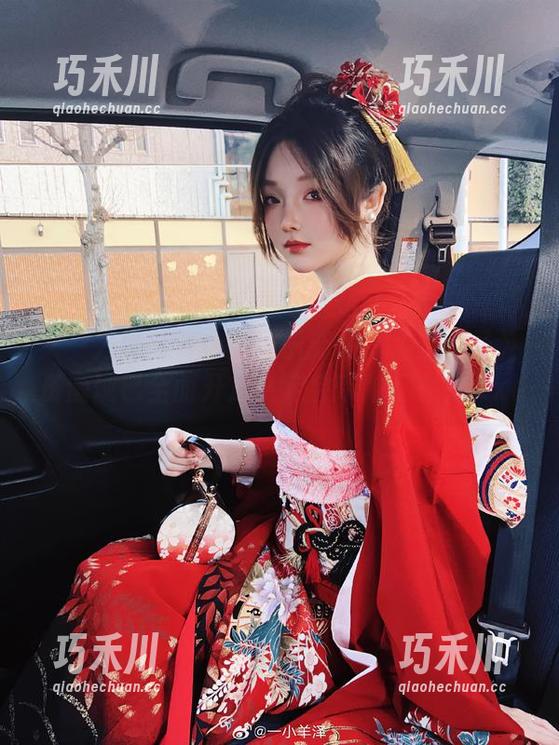一小央泽 又一力作!一小央泽最新写真《空银子》资源现已全面开放,定会带给你惊喜.txt