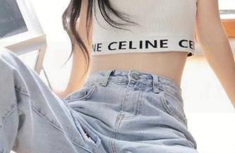 丝慕GIRL – 跟随佳佳的脚步，探寻万圣节写真中的奇幻资源世界！.txt