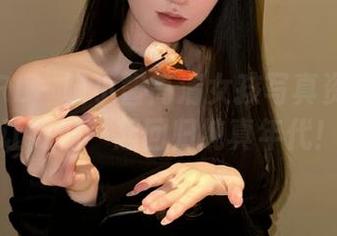 丝慕GIRL – 喵小酱高清女孩写真资源大放送，让我们一起回归纯真年代！.txt