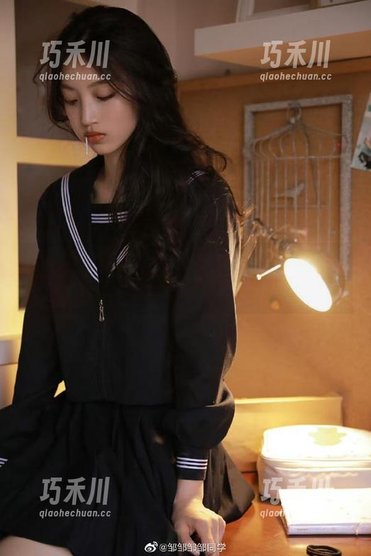 丽柜-佳怡 丽柜 - 柔美佳怡和服写真集:独特风韵与下载链接,尽在一网打尽.txt