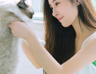 丽柜 – 免费下载允儿美丽的温柔照片,轻松收藏她的每一个瞬间!.txt