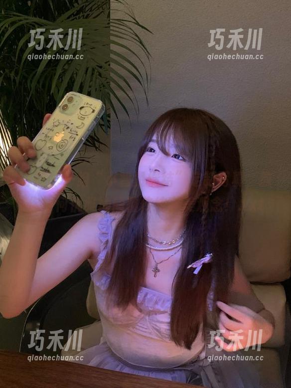 丽柜-小智贤 丽柜 - 一组“小智贤情结”定制写真,教你如何优雅地颠覆传统审美观念!.txt