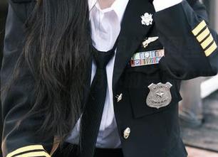 丽柜 – 小璐璐的女仆风格原图壁纸，尽显可爱与妩媚，快来为你的桌面换新装！.txt
