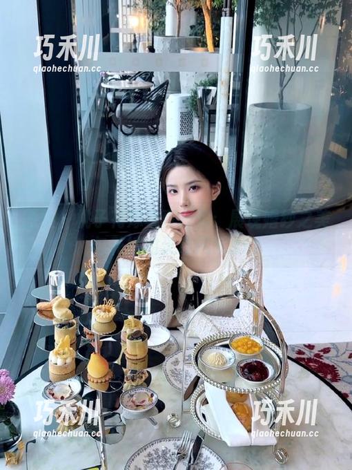丽柜-桃子 丽柜 - 桃子花嫁写真合集:展现婚纱之美与花嫁的灵动风采.txt