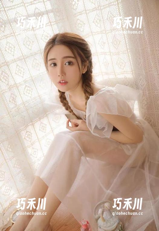 乙醇子 微密圈 - 乙醇子职业装写真美图,揭示了干练与魅力的双重标准!.txt