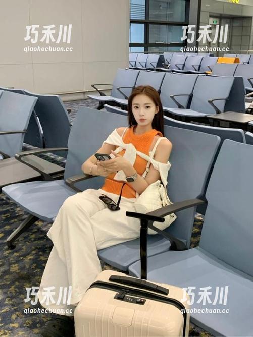 九柒喵 九柒喵梦幻写真:古蕾雅的碧蓝幻想图库资源魅力无限.txt
