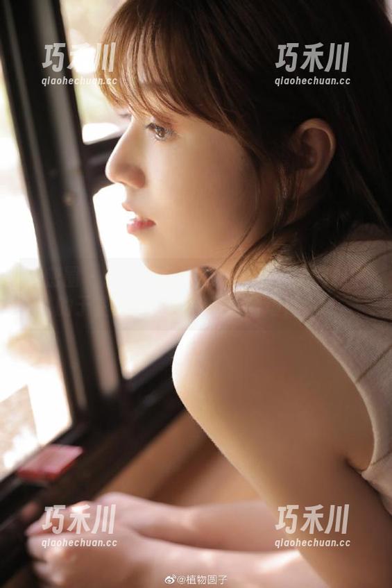 微密圈 - 揭开神秘面纱：无圣光的图包中的于芷晴巫女角色重磅登场！.txt