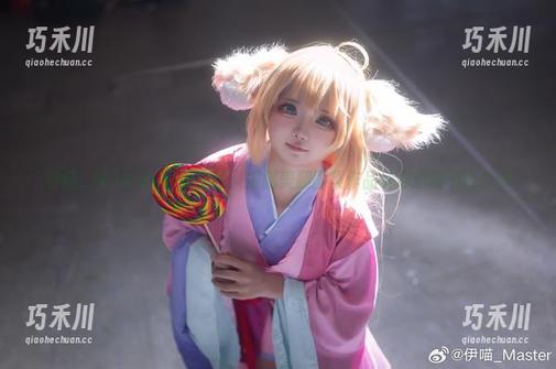 伊喵_Master倾情奉献：细腻美腿图集作品让你心动不已.txt