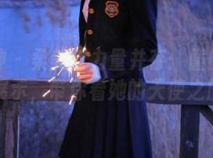 克拉女神 – 柔美与力量并存：僮僮空姐写真在线展示，带你看她的天使之旅！.txt