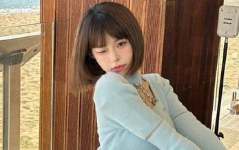 兔玩映画阳光少女高清作品，惊艳你的每一个瞬间，在光影中绽放青春的美丽！.txt