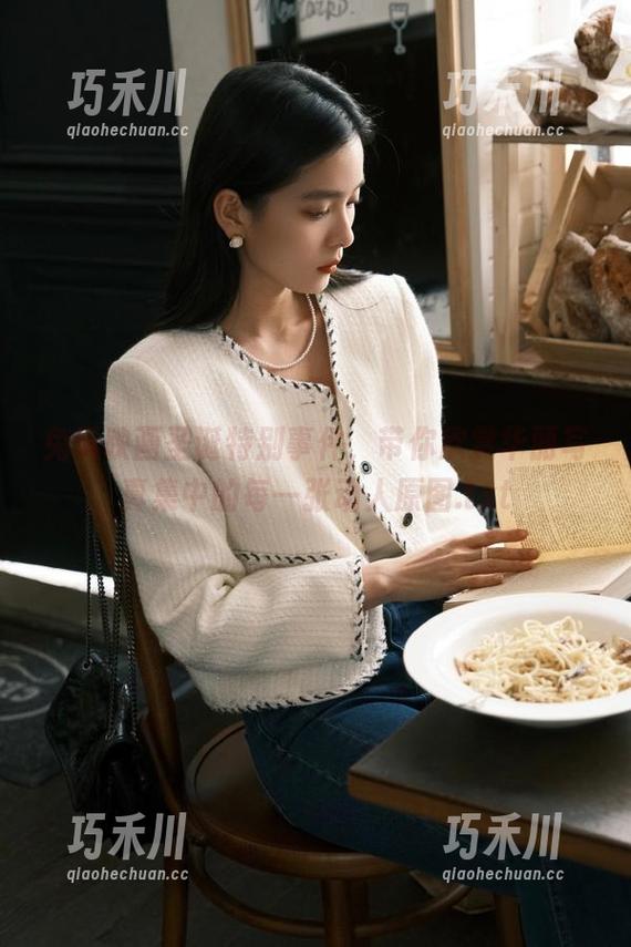 兔玩映画 兔玩映画圣诞特别事件,带你欣赏华丽写真集中的每一张动人原图.txt