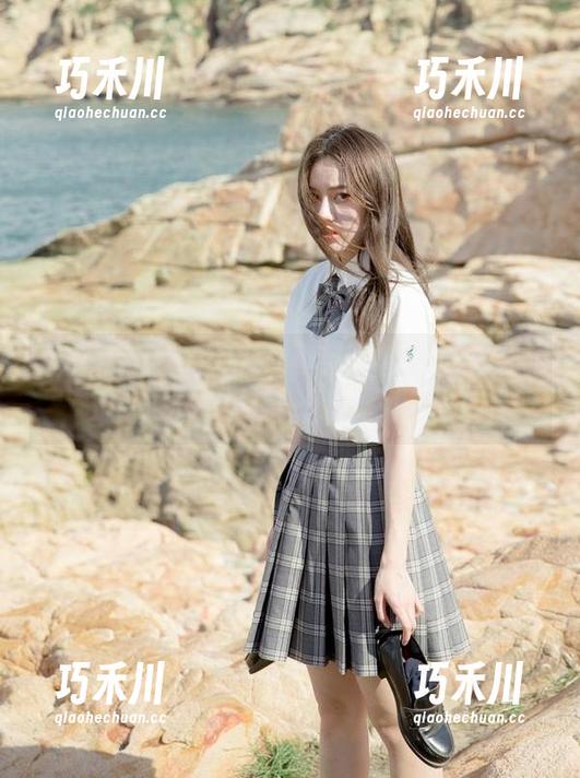 揭开兔玩映画爱宕旗袍精选套图的神秘面纱，优雅风情一网打尽！.txt