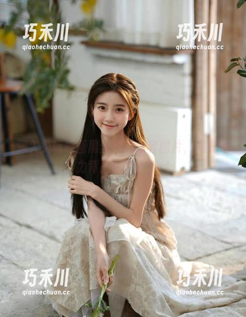 深入兔玩映画黑丝和足全套图片，揭开魅力背后的故事.txt