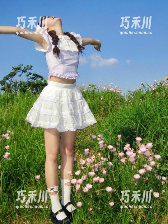魔力无限的凉凉子！魅魔私拍合集，领略她的独特魅力！.txt