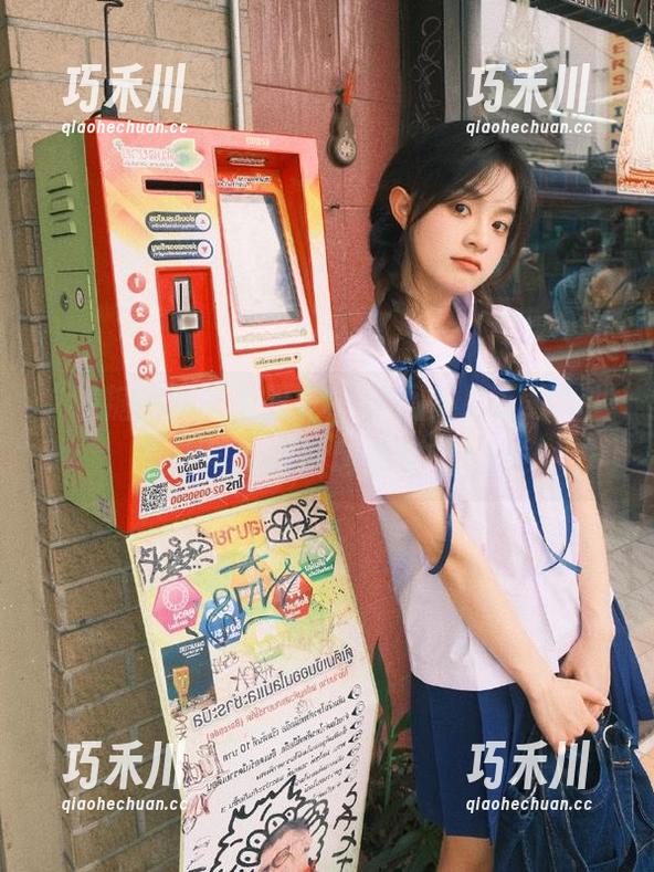 “喵糖映画”的职业OL美图集，下载那些笑中带泪的职场瞬间！.txt