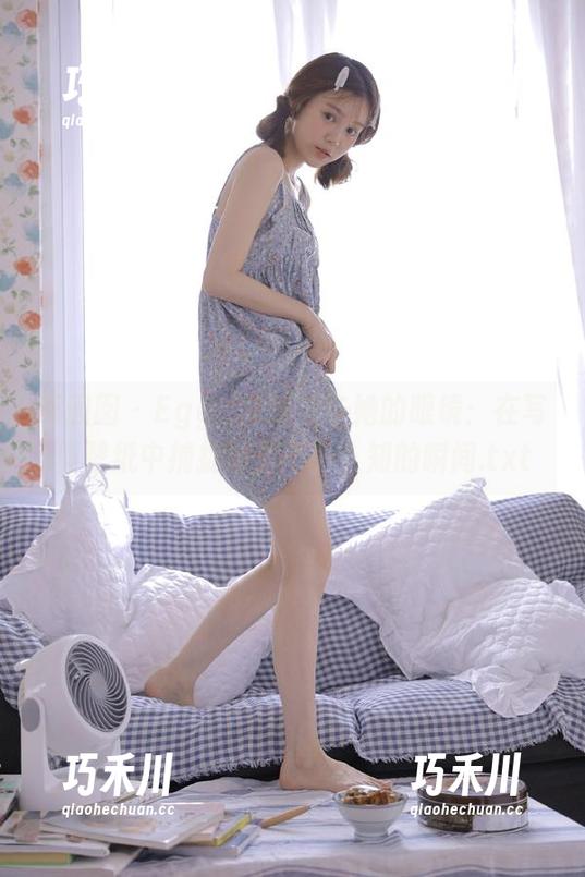 嗲囡囡 - Egg_尤妮丝与她的眼镜：在写真壁纸中捕捉那些不为人知的瞬间.txt