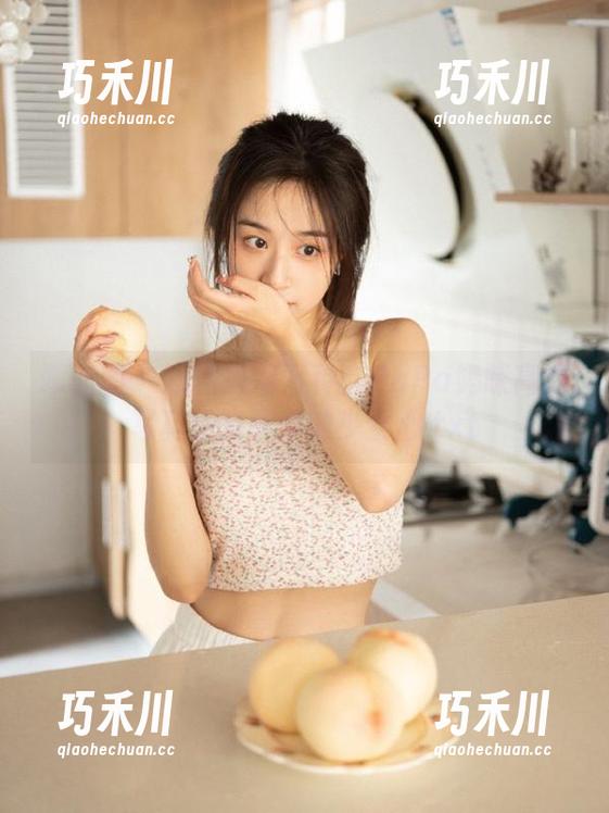 嗲囡囡 - 短裙风情万种：PaPa妈咪高清写真集唤醒你的少女心.txt