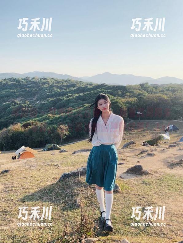 嗲囡囡 - 时光在天台停驻，观看就是阿朱啊的写真，图片讲述她的独特故事！.txt