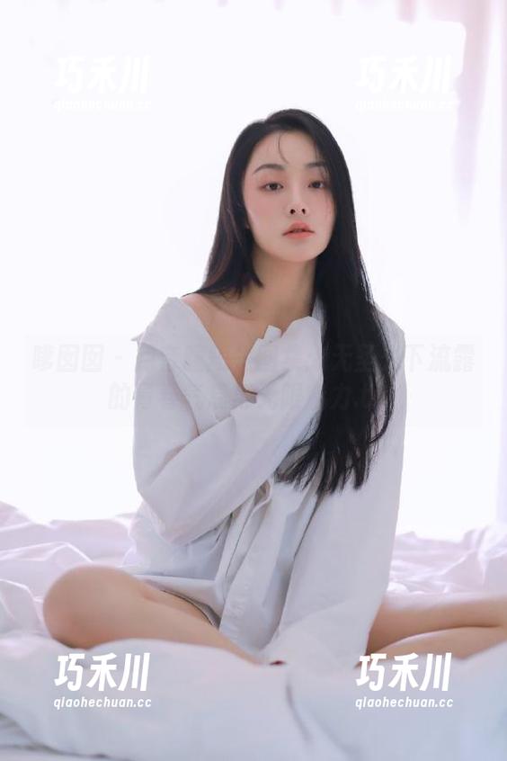 嗲囡囡 - 月音瞳短裙图集：无圣光下流露的青春气息与无限魅力.txt