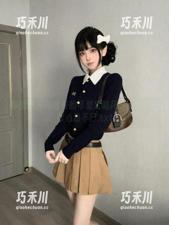 嗲囡囡 - 陈怡曼的可爱定制风格：图集让你心动不已.txt