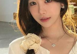 嗲囡囡 – 鱼子酱Fish修女：在高清原图中品味信仰的力量与生活的美好.txt