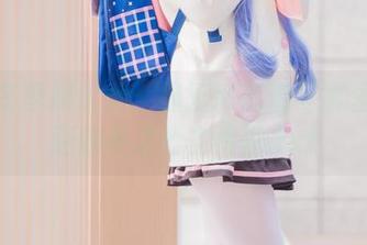京城冬季摄影秀:墨玉M高清写真里的琪亚娜冬之公主传说.txt