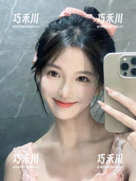 头条女神 - 每一幅作品都有故事，COCO双马尾写真更新让你眼前一亮！.txt