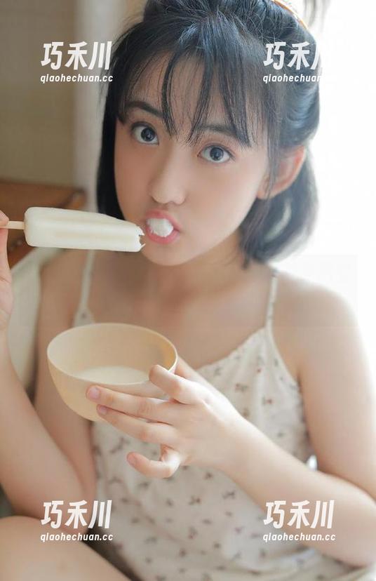 头条女神-杨漫妮 头条女神 - 杨漫妮礼服写真:最美原图壁纸,尽在这里下载.txt