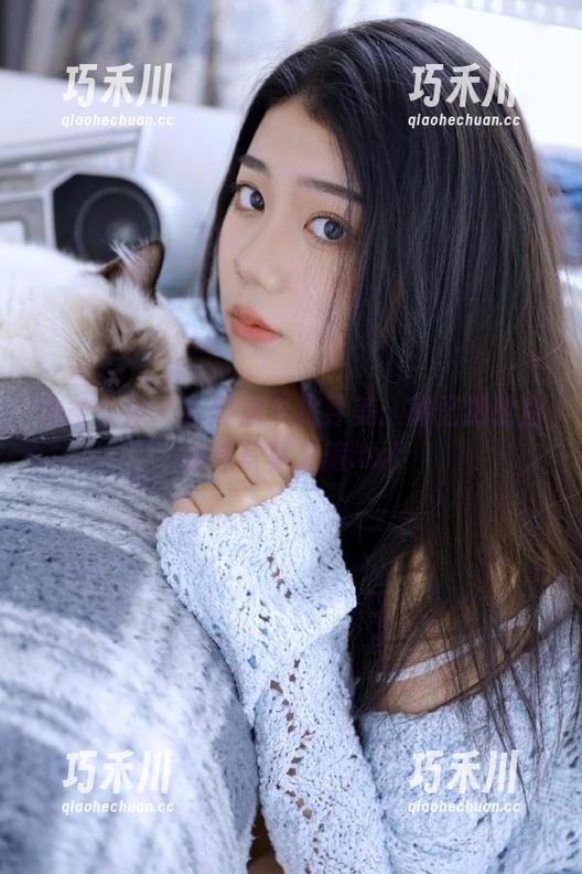 头条女神 - 在网盘中找寻美：郭忆然的白丝袜写真之旅.txt