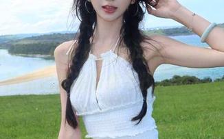 头条女神 – 从未见过的风景，马丽华的旅拍私拍作品带你寻找奇迹.txt