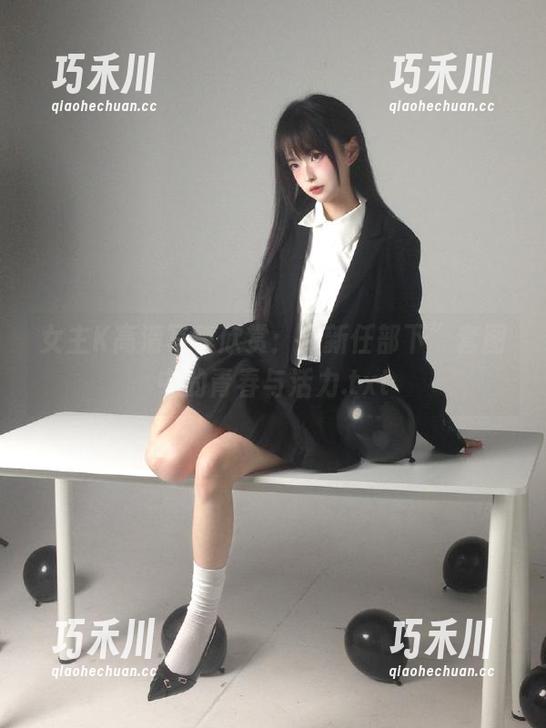 女主K高清写真欣赏：“新任部下”套图中的青春与活力.txt