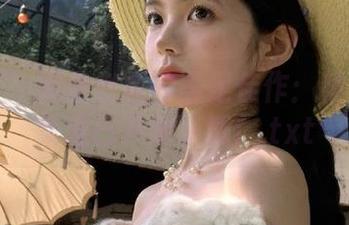 微密圈 – 妮是老虎的美足佳作:精美作品集现已开放下载!.txt