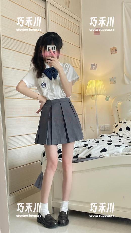 学妹加速跑 - 探索萌萌的写真艺术：仙气逼人在图库中宛如梦幻般的存在.txt