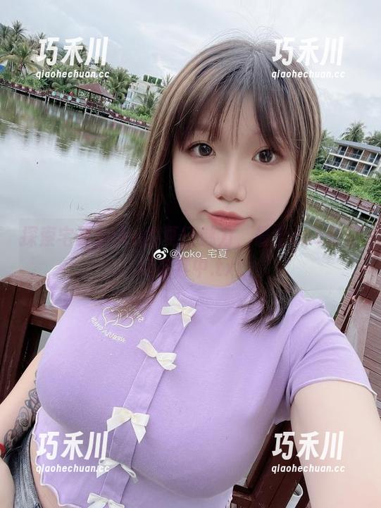 探索宅夏yoko的夏日魅力，最全cos资源尽在其中.txt