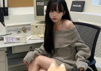 微密圈 – 感受艺术与美的交融,宋昱欣与妹妹的全套原图写真让你心动.txt