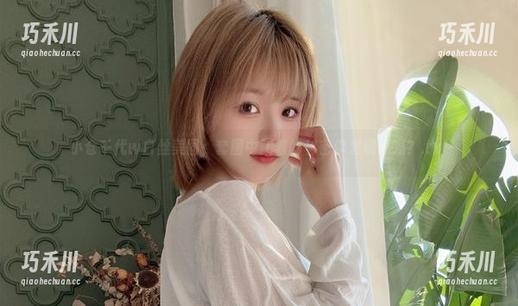 小仓千代w白丝美图，套图中藏着的秘密你发现了吗？.txt