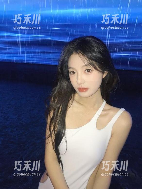 尤果网 - 精选李易童泳衣写真，美图记录下甜美与自信的夏日时刻.txt