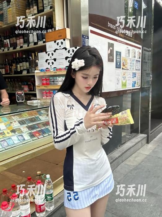 尤果网 - 看杨果果在水手服中的绝美表现，独特图片资源让你一秒爱上她.txt
