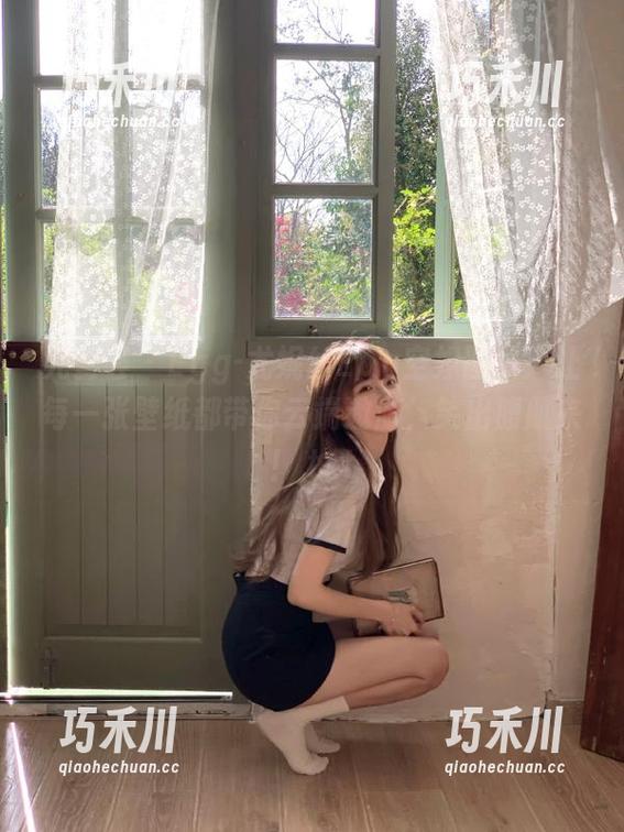 尤蜜荟-Egg-尤妮丝Egg 尤蜜荟 - Egg-尤妮丝Egg空姐图集:让每一张壁纸都带你云端遨游,笑出腹肌来!.txt