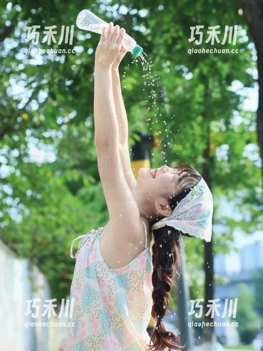 尤蜜荟-Emily顾奈奈酱 尤蜜荟 - 发现Emily顾奈奈酱:她秘密作品的精选,让人惊叹的艺术之美.txt