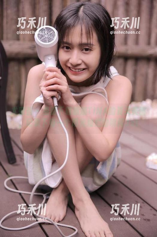 尤蜜荟-娜娜TINA 尤蜜荟 - 免费下载娜娜TINA的夏天美图,记录下每一个阳光灿烂的瞬间.txt