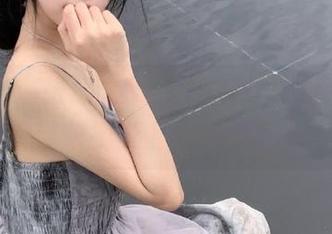 尤蜜荟 – 张思允Nice浴缸写真曝光，图库精选带来视觉上的极致享受！.txt