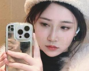 年年Nnian私拍最新力作,纯欲女友套图点燃你的视觉享受!.txt