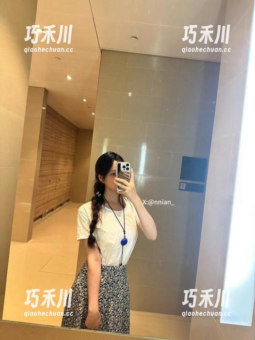 年年Nnian春风：作品如春风，观看时一定要留心，那些细腻的美好不会错过！.txt