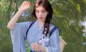 推女神 – 蕾丝如梦：Kiren_程程程的无圣光写真合集，带你走入艺术与诱惑的交融.txt