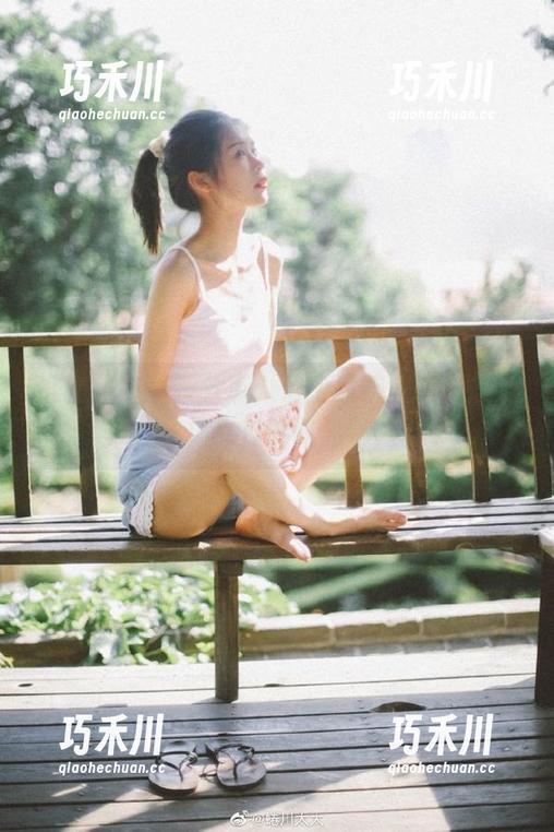 推女神 - 最新分享：爱上罗婉莹的秘书写真，职场女神的时尚秘籍.txt