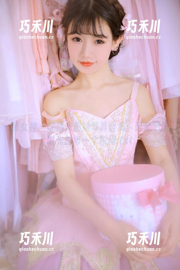 推女神 - 苏糯米厨娘写真合集：记录烹饪时光的每一个瞬间.txt