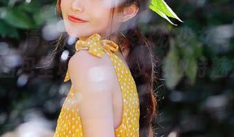 星颜社 – 清新活力的黎秋秋少女写真合集,精彩图包呈现青春少女的独特魅力!.txt