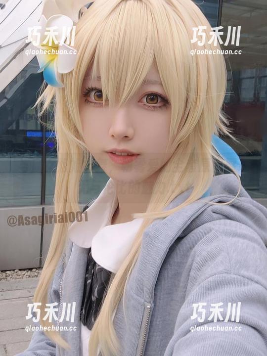 与魔女姐姐共舞，朝雾爱的全套原图展现无与伦比的魅力.txt